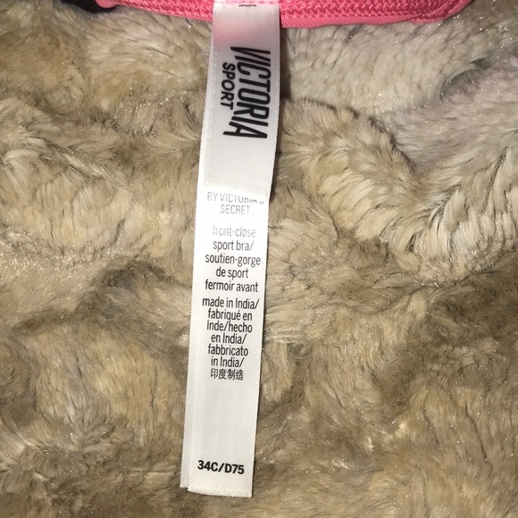Victoria’s Secret; PINK Sport’s Bra - Picture 4 of 4